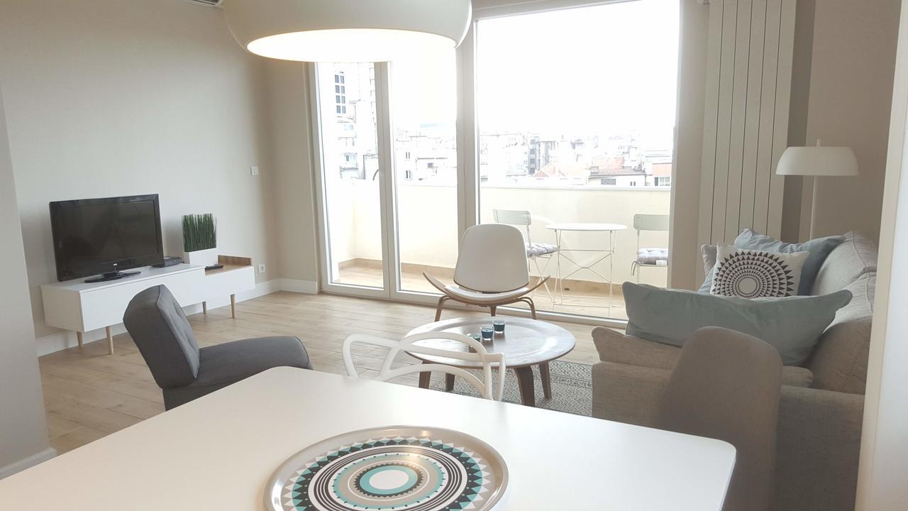 Urban Zen With View - City Break Apartments เบลเกรด ภายนอก รูปภาพ