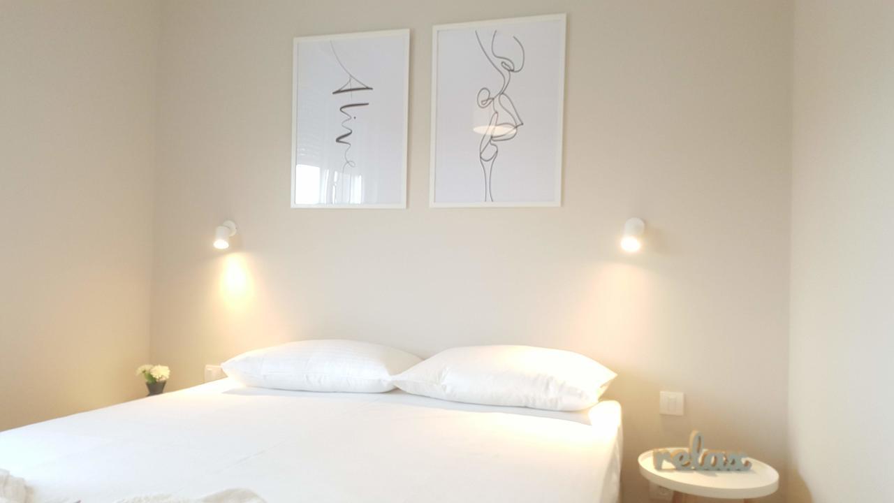 Urban Zen With View - City Break Apartments เบลเกรด ภายนอก รูปภาพ