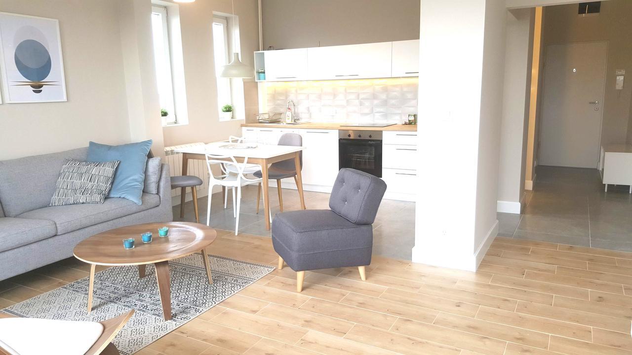 Urban Zen With View - City Break Apartments เบลเกรด ภายนอก รูปภาพ