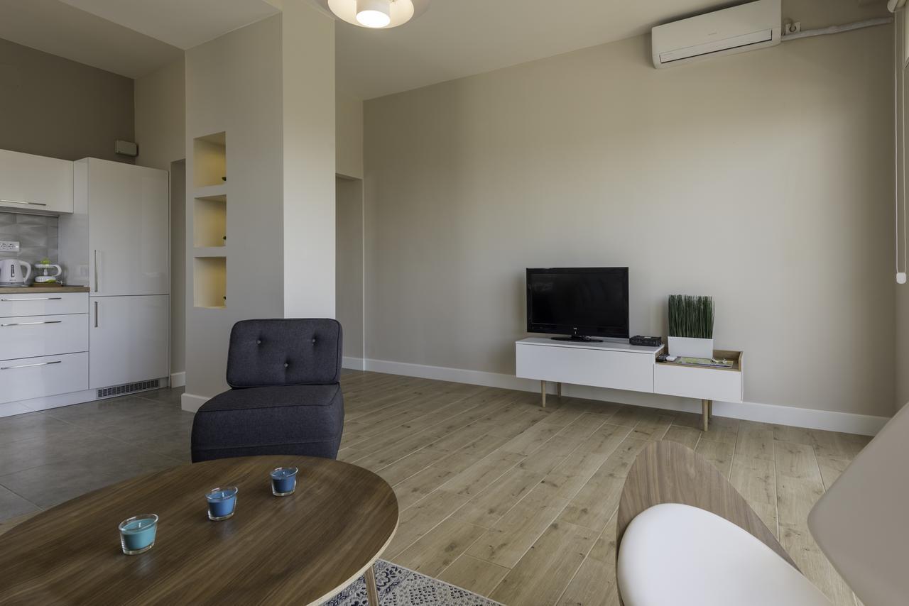 Urban Zen With View - City Break Apartments เบลเกรด ภายนอก รูปภาพ