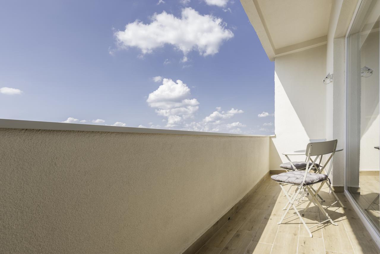 Urban Zen With View - City Break Apartments เบลเกรด ภายนอก รูปภาพ